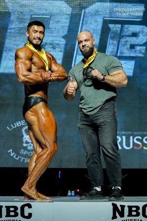 CLASSIC PHYSIQUE +178